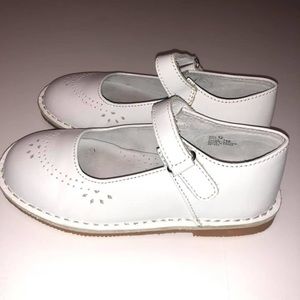 White L’AMOUR Leather Shoes
